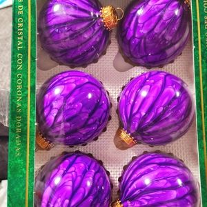 Set of 6 tye dye purple ornaments